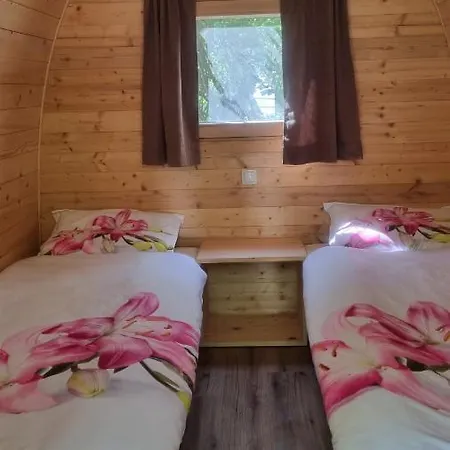 Grajski Oddih Alpesi faház Cerklje na Gorenjskem